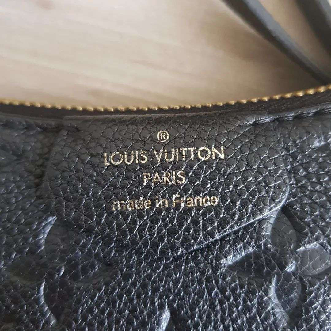 Louis Vuitton Easy Pouch