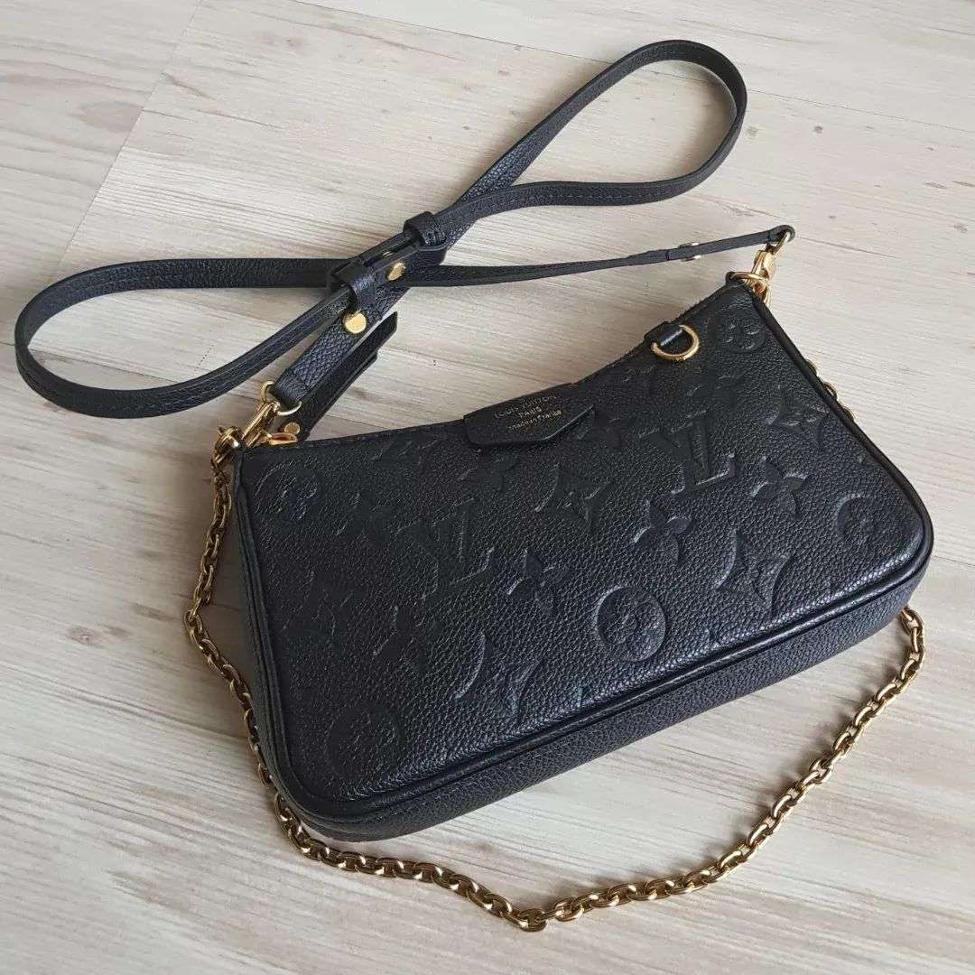 Louis Vuitton Easy Pouch