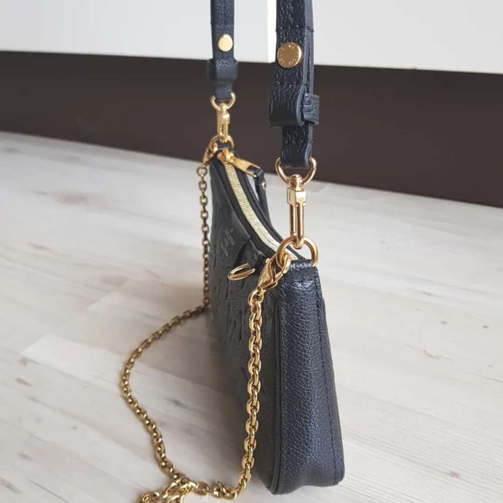 Louis Vuitton Easy Pouch