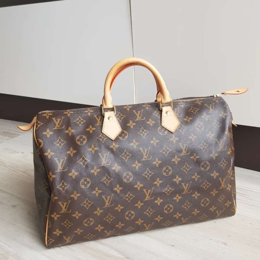 Louis Vuitton Speedy 40