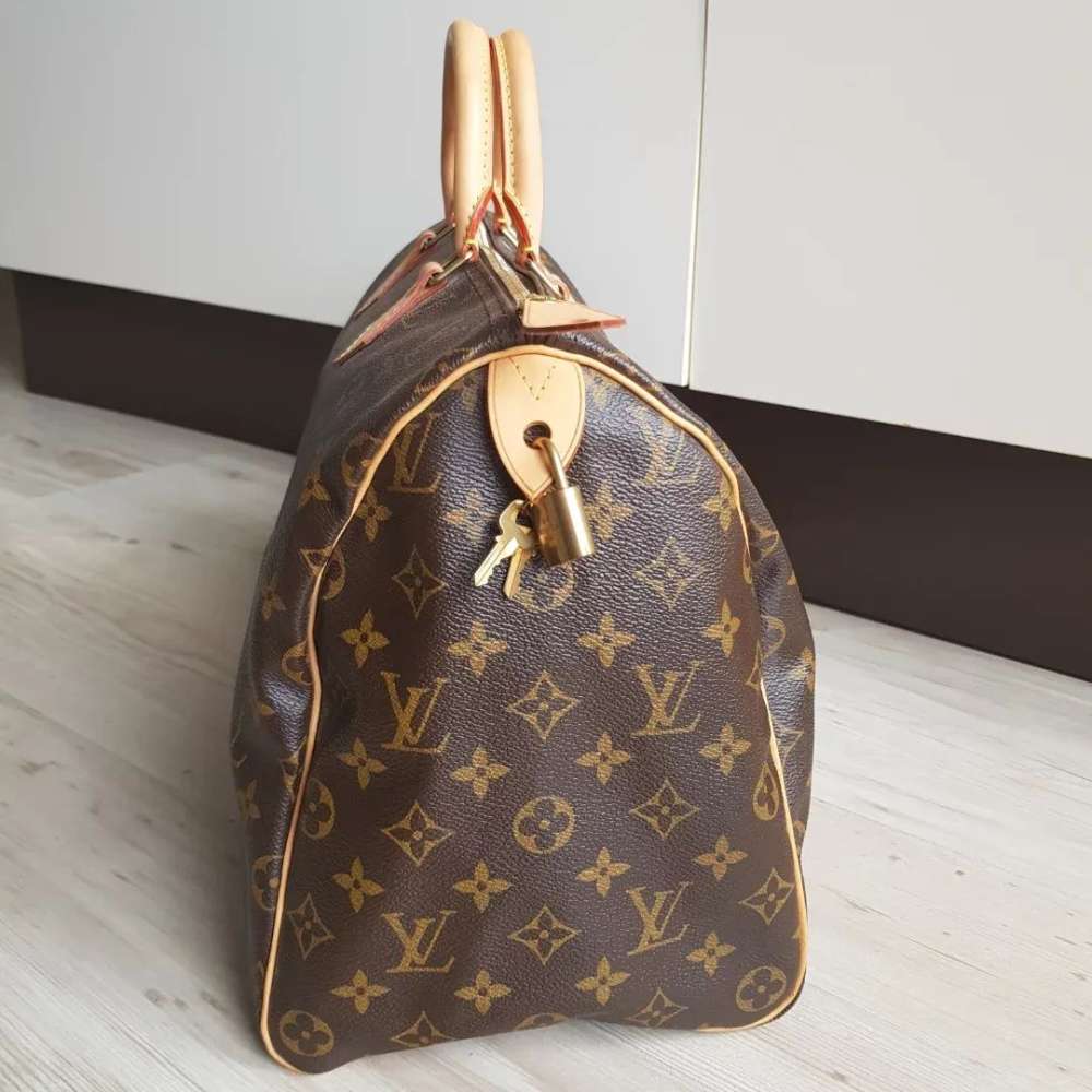 Louis Vuitton Speedy 40