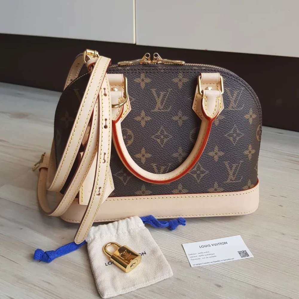 Louis Vuitton Alma BB