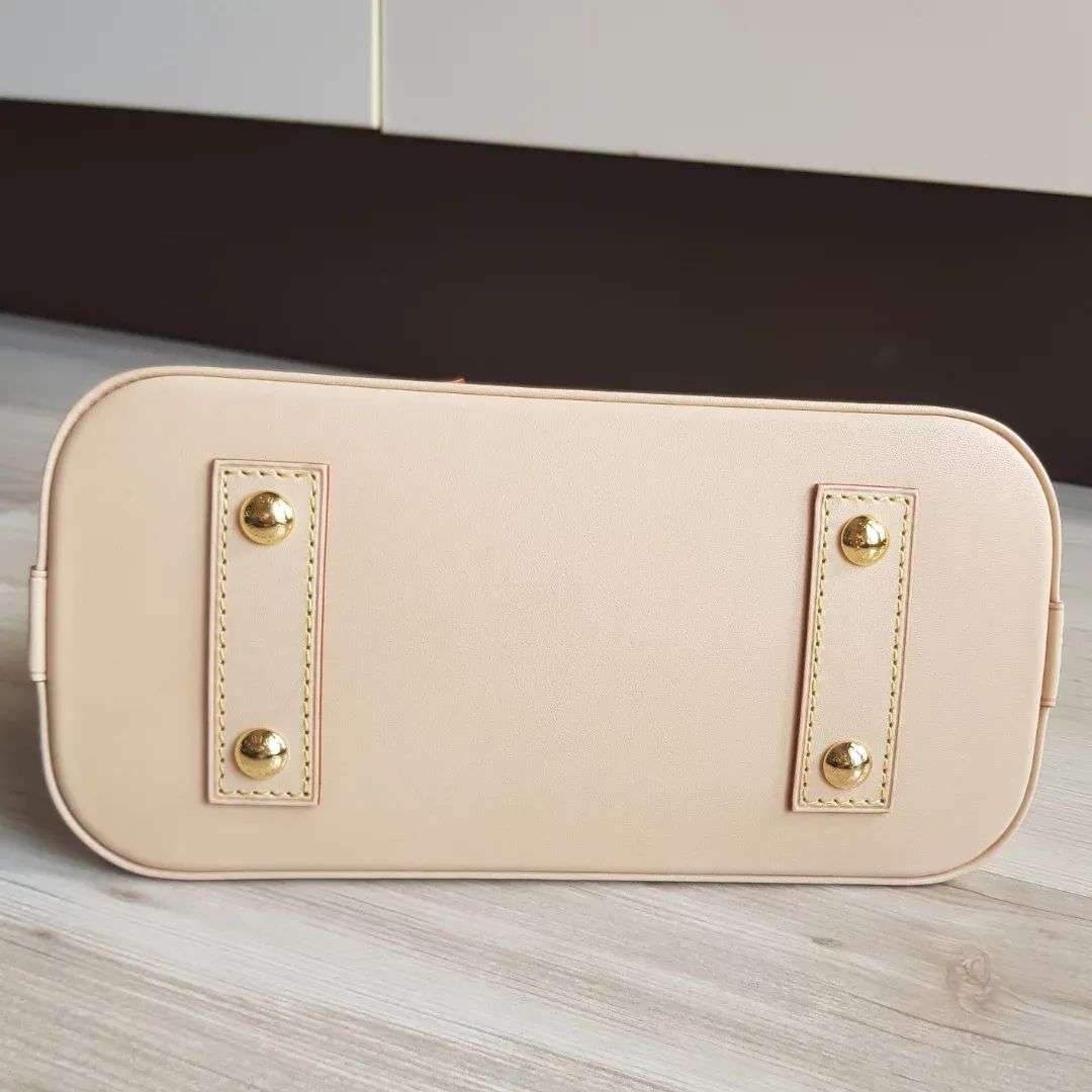 Louis Vuitton Alma BB