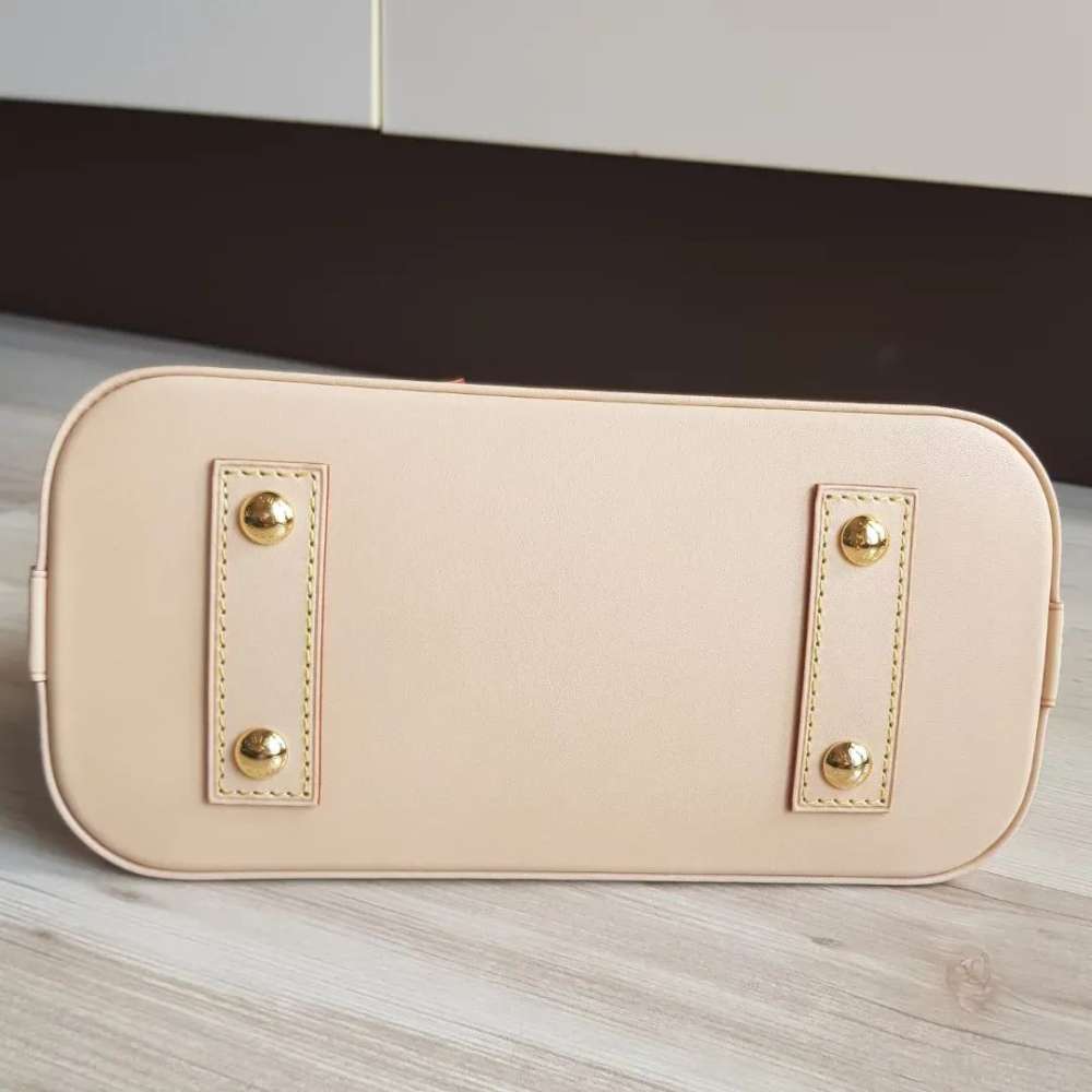 Louis Vuitton Alma BB