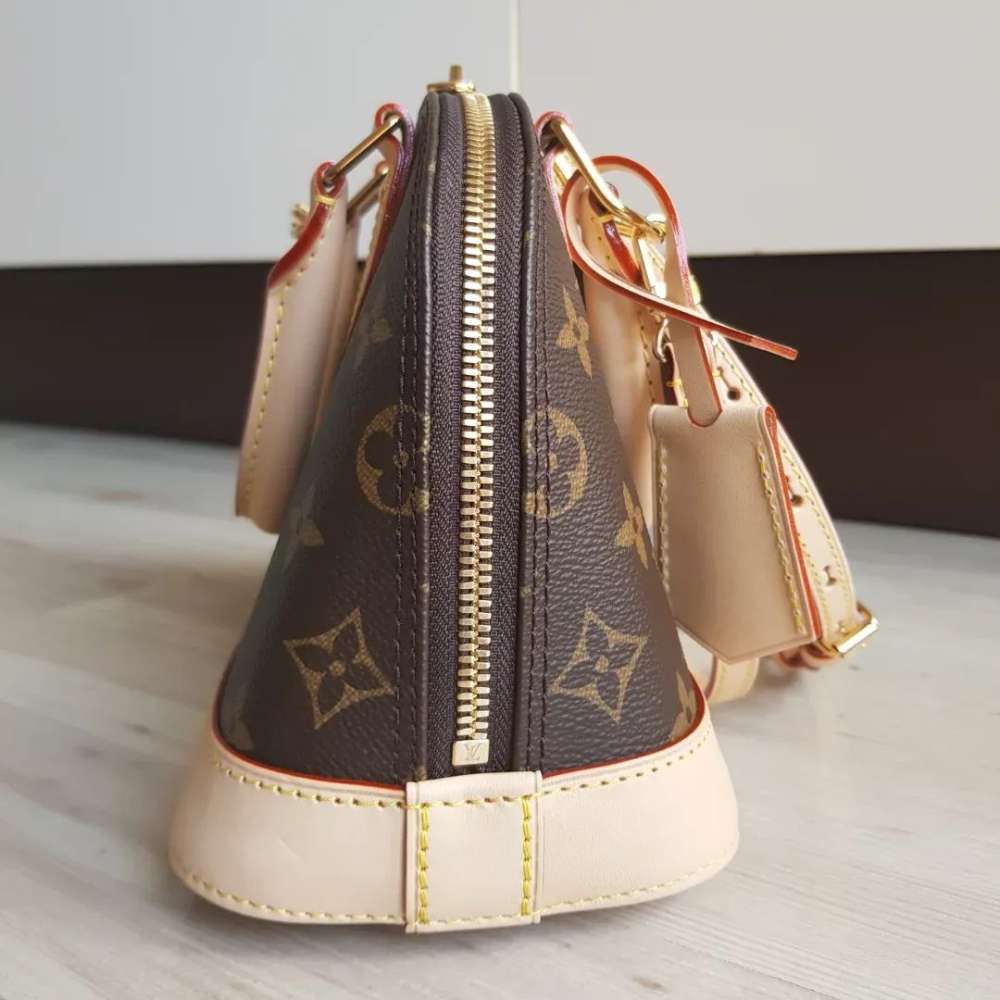 Louis Vuitton Alma BB