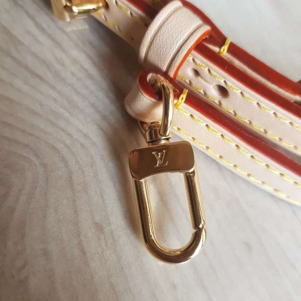 Louis Vuitton Alma BB