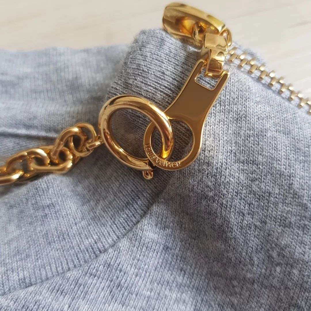 Louis Vuitton T - Shirt