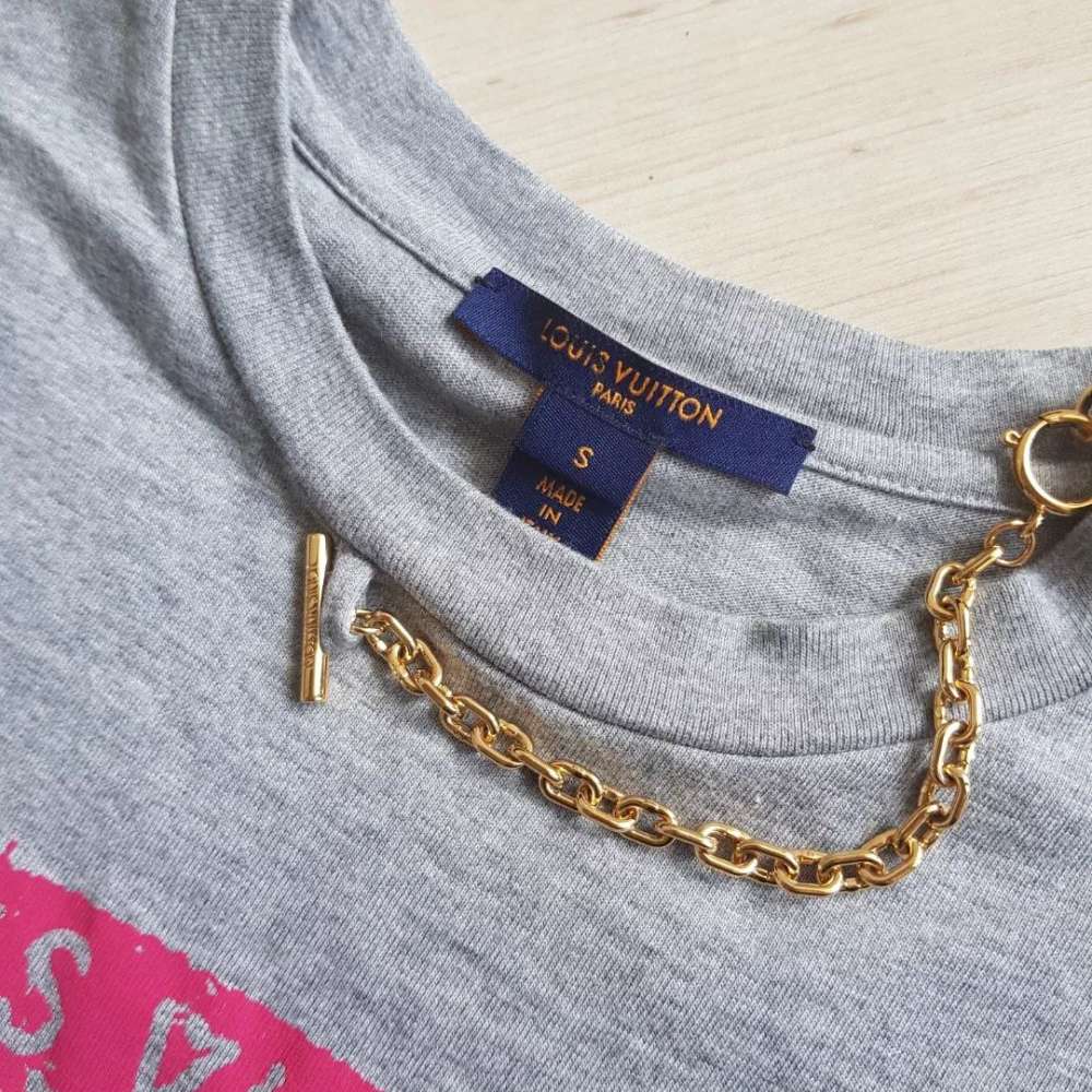 Louis Vuitton T - Shirt