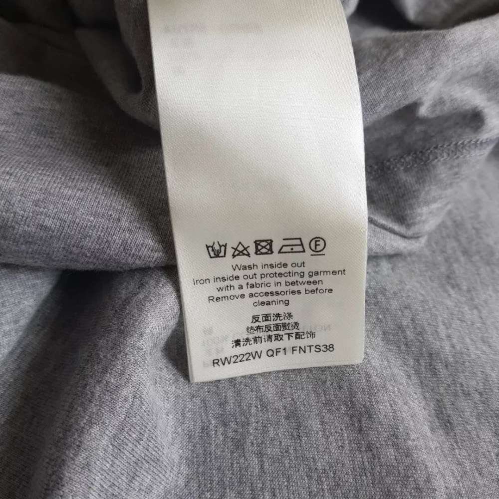 Louis Vuitton T - Shirt