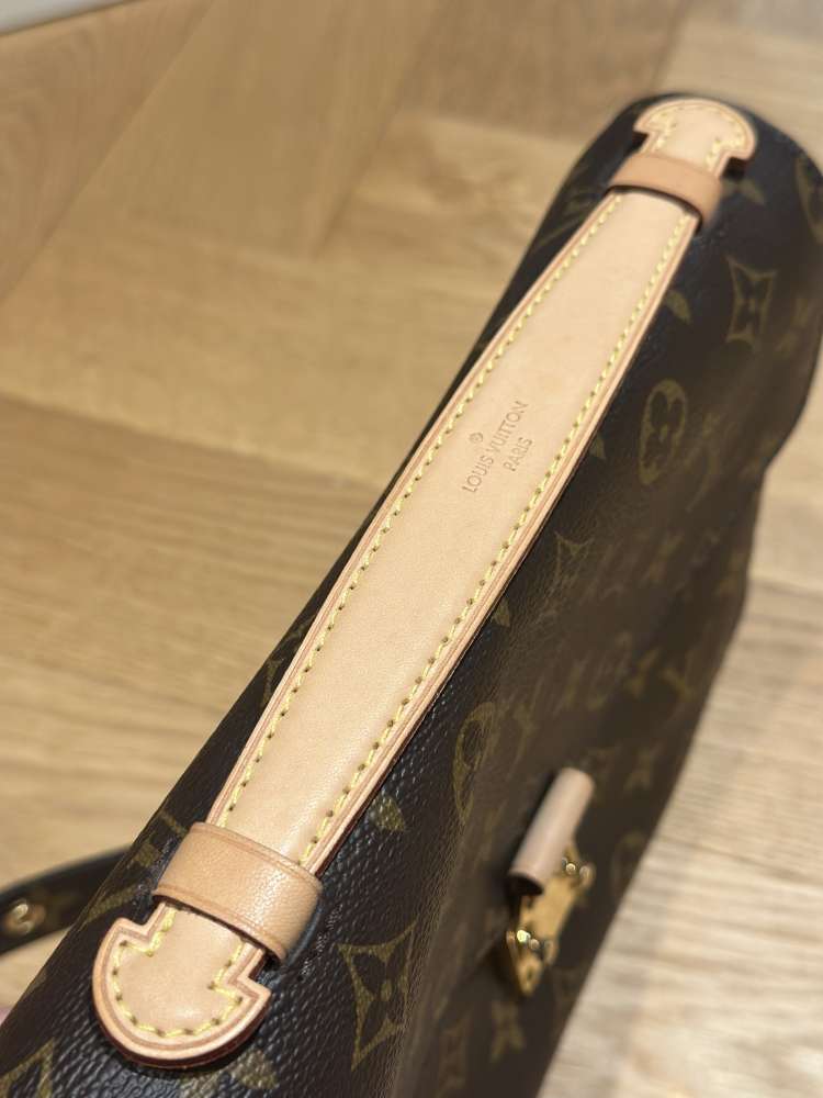 Métis Pochette