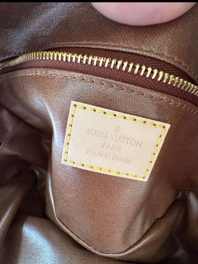 Louis Vuitton kozmentická taška