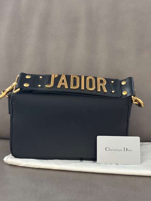 DIOR- J ADIOR