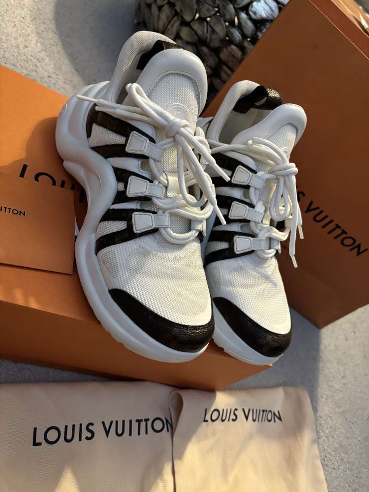 Louis vuitton archlight