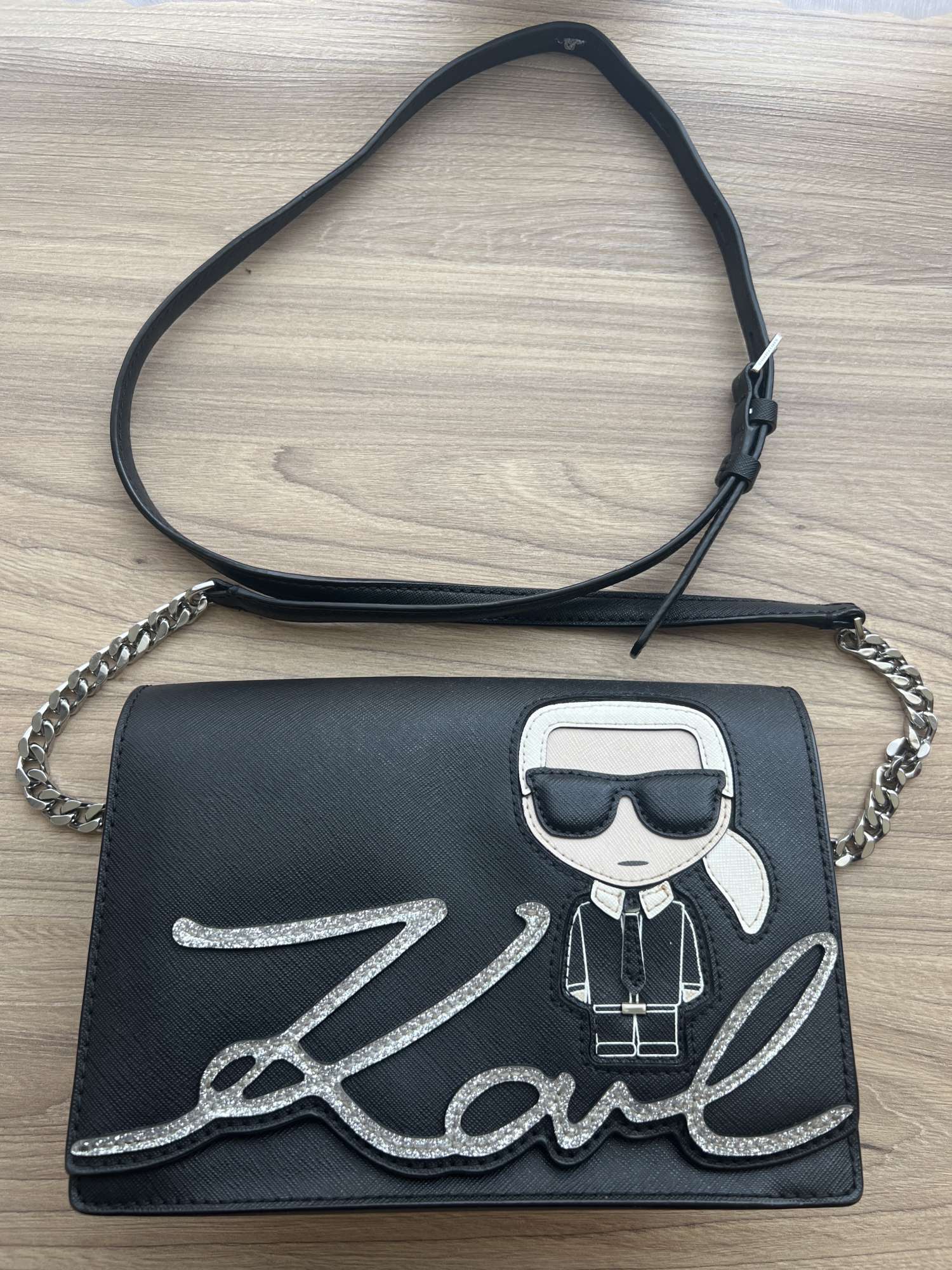 Karl Lagerfeld kabelka