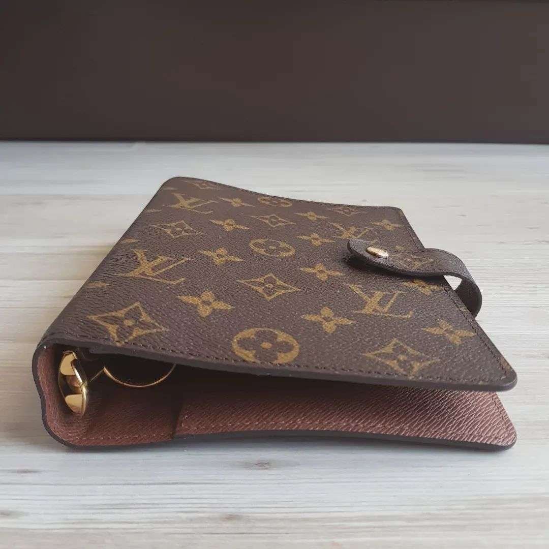 Louis Vuitton Agenda MM