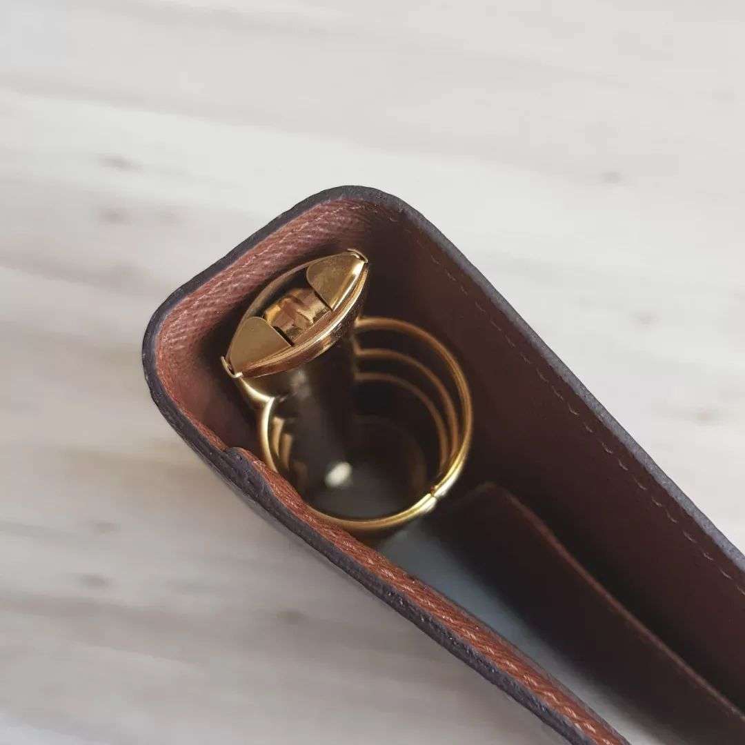 Louis Vuitton Agenda MM