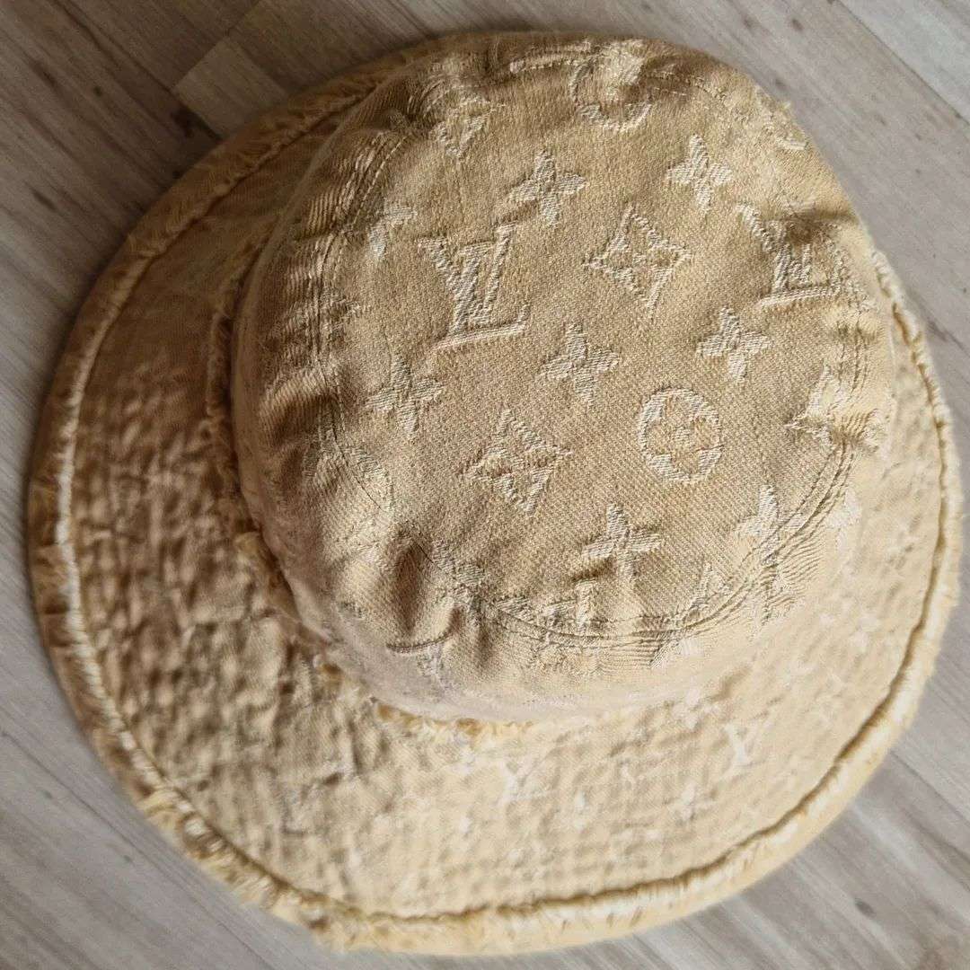 Louis Vuitton Klobouk