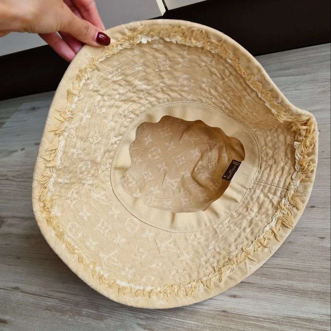 Louis Vuitton Klobouk