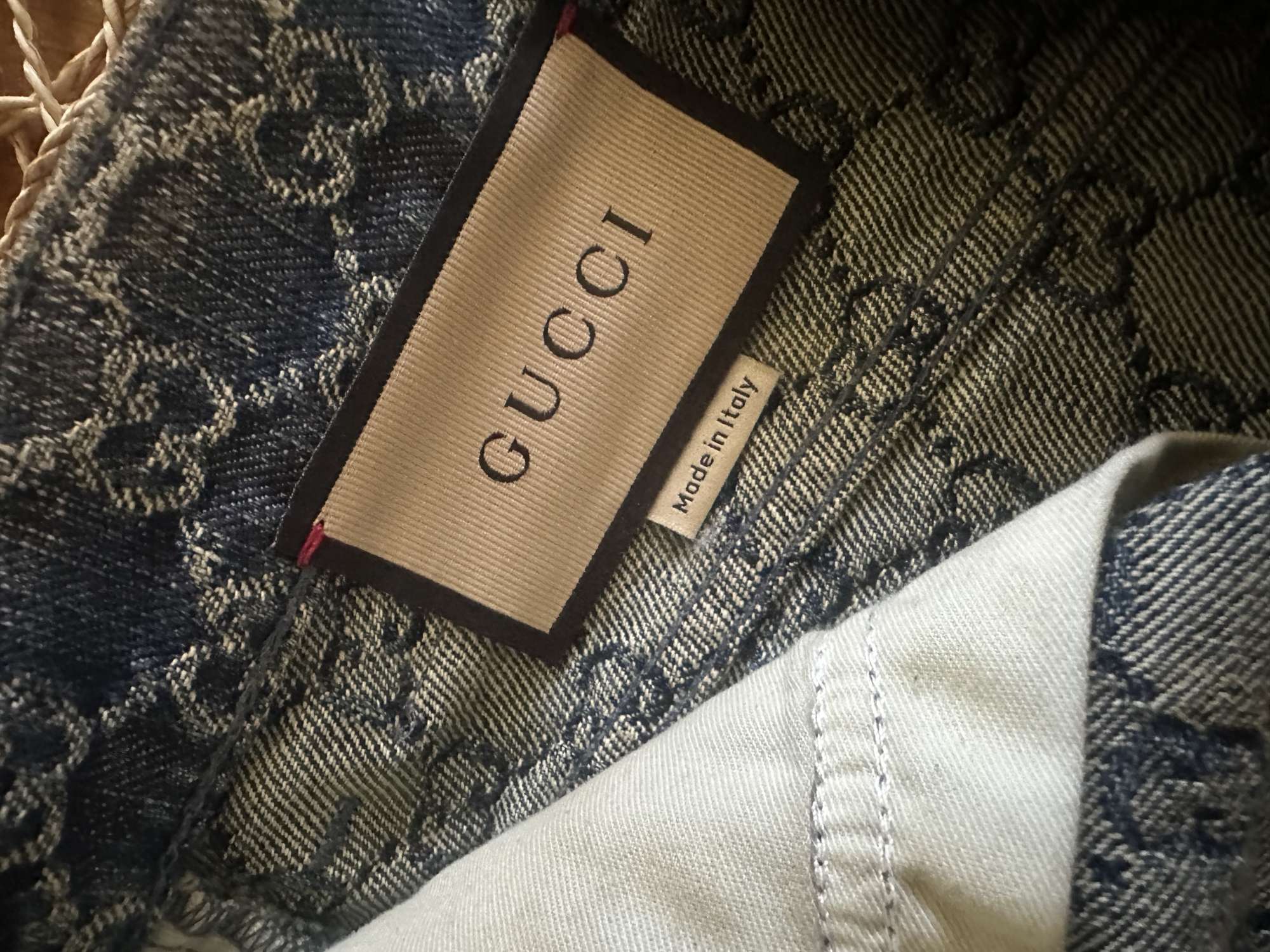 gucci sukna