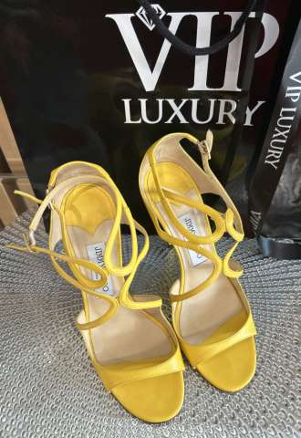 https://vipluxury.sk/Jimmy Choo sandále