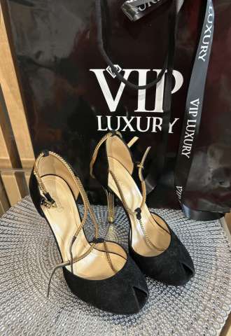 https://vipluxury.sk/Gucci sandale