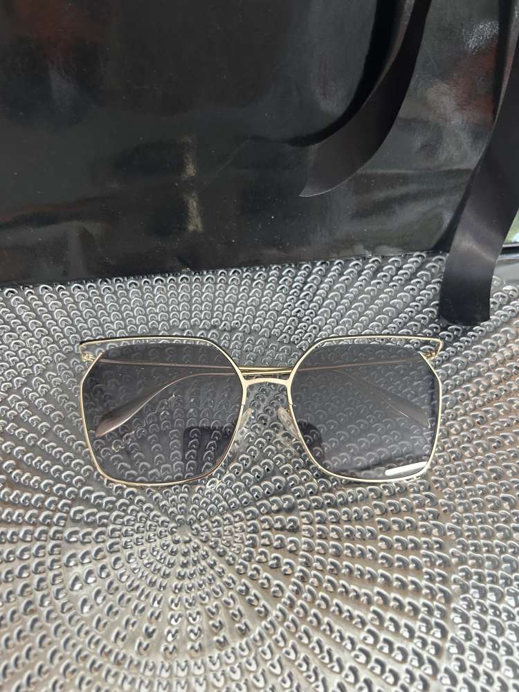 Alexander McQueen okuliare