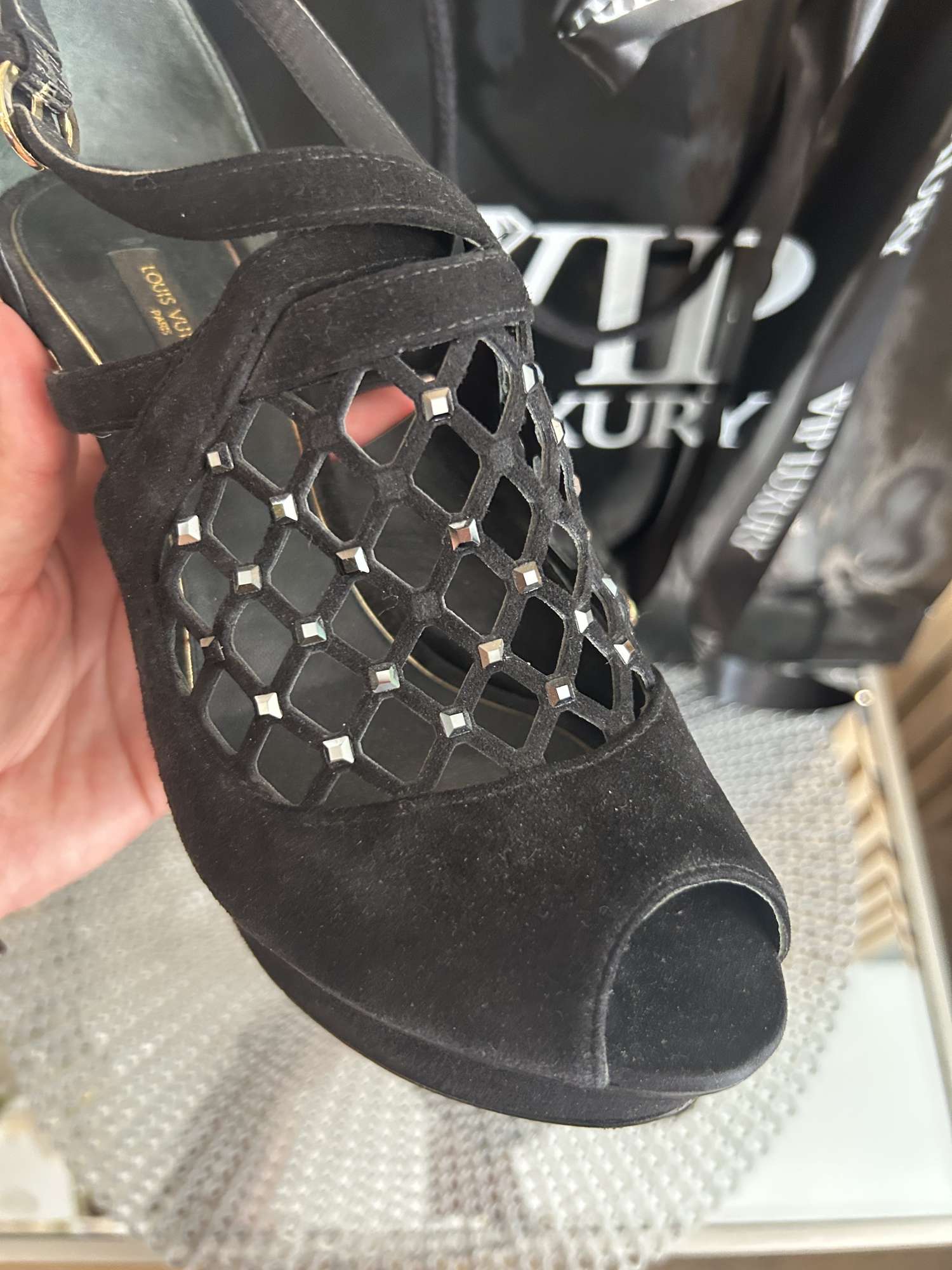 Louis Vuitton sandále