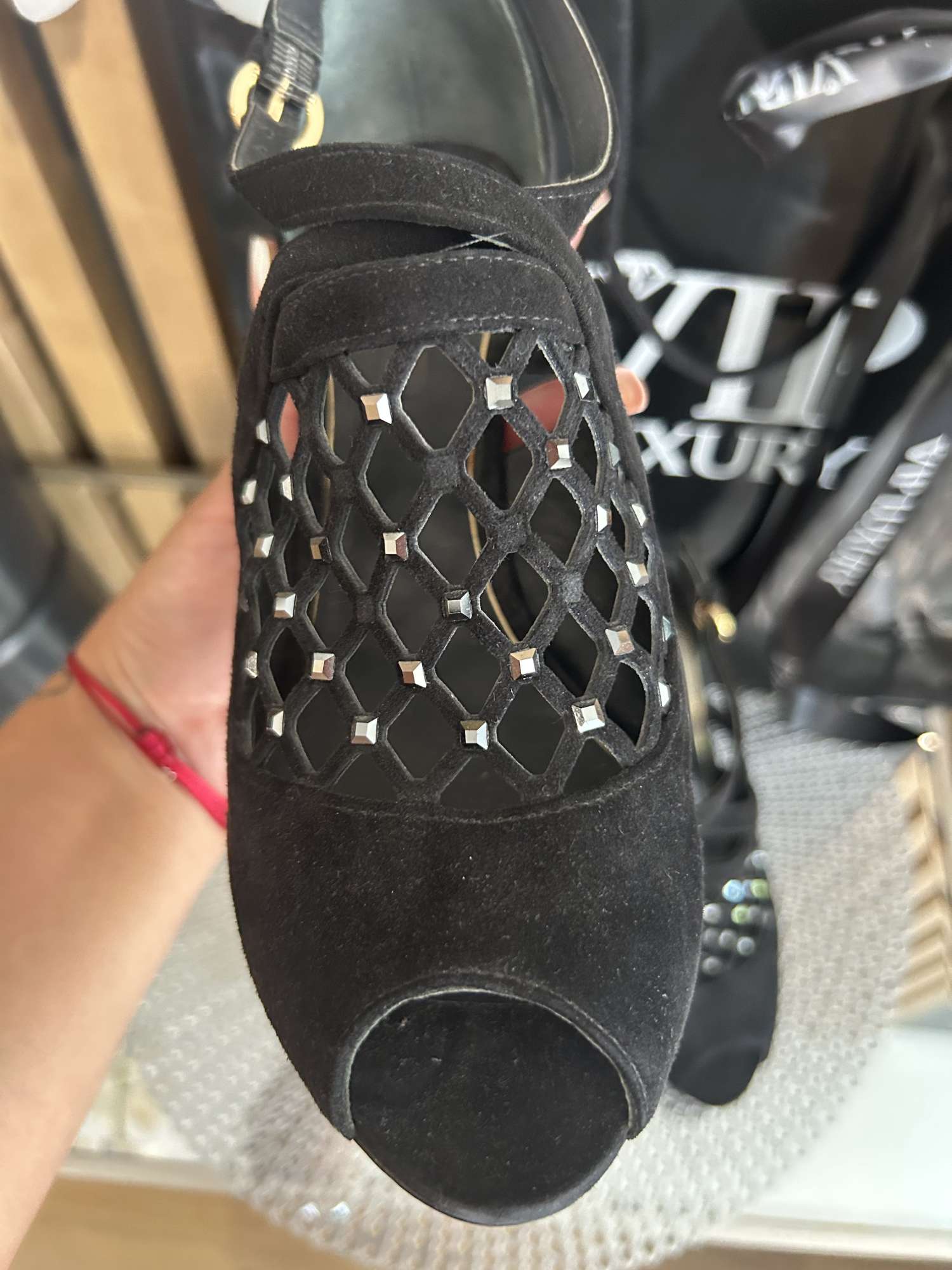 Louis Vuitton sandále