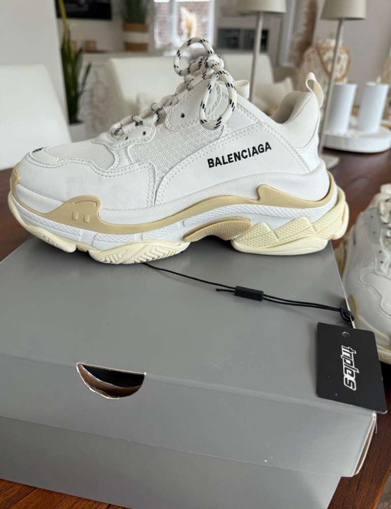 Balenciaga triple S tenisky