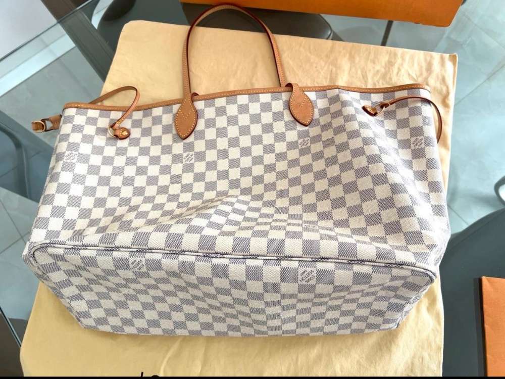 Louis Vuitton GM Neverfull