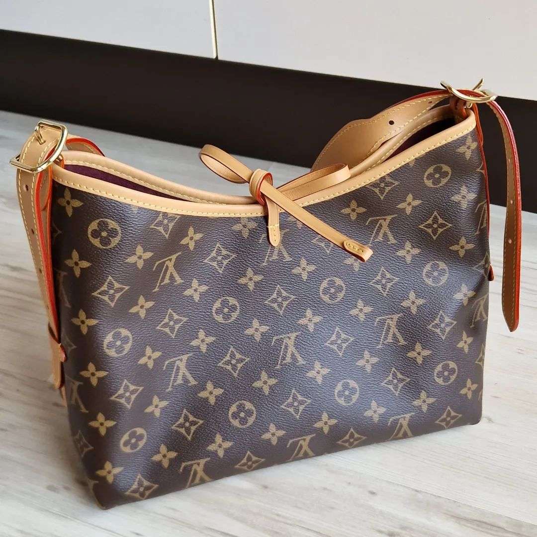 Louis Vuitton Carry All