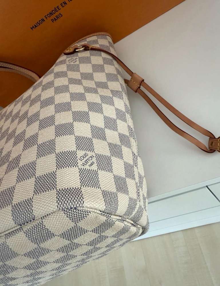 Louis Vuitton neverfull damier azur