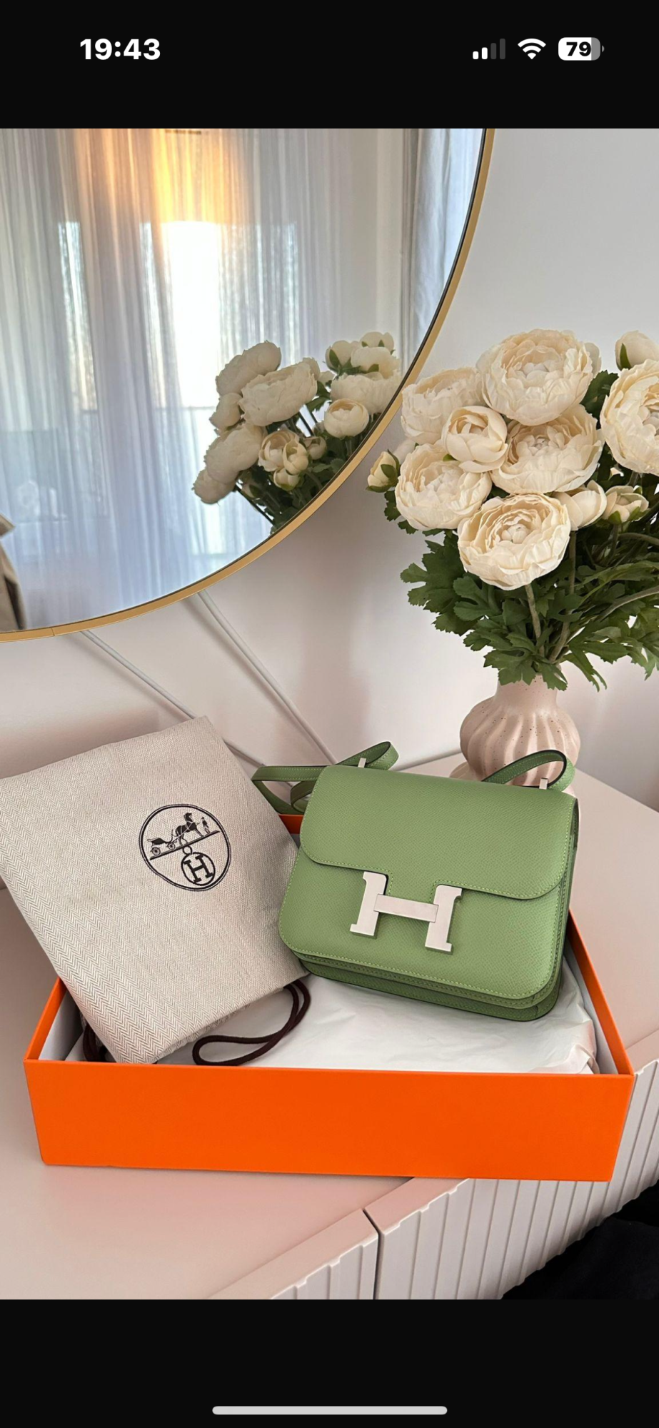 Hermes Constance 18