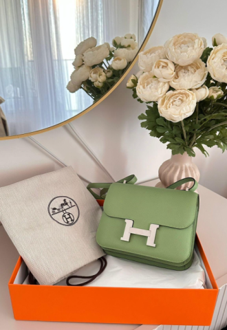 https://vipluxury.sk/Hermes Constance 18