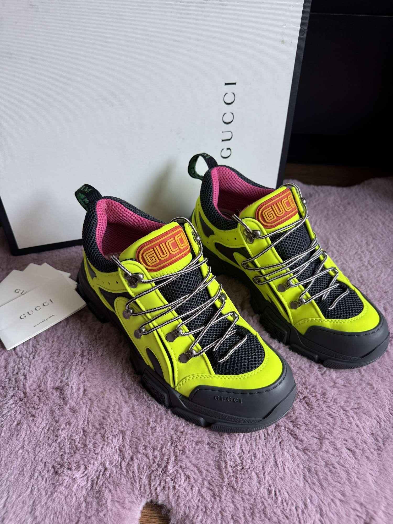 Gucci Flashtrek