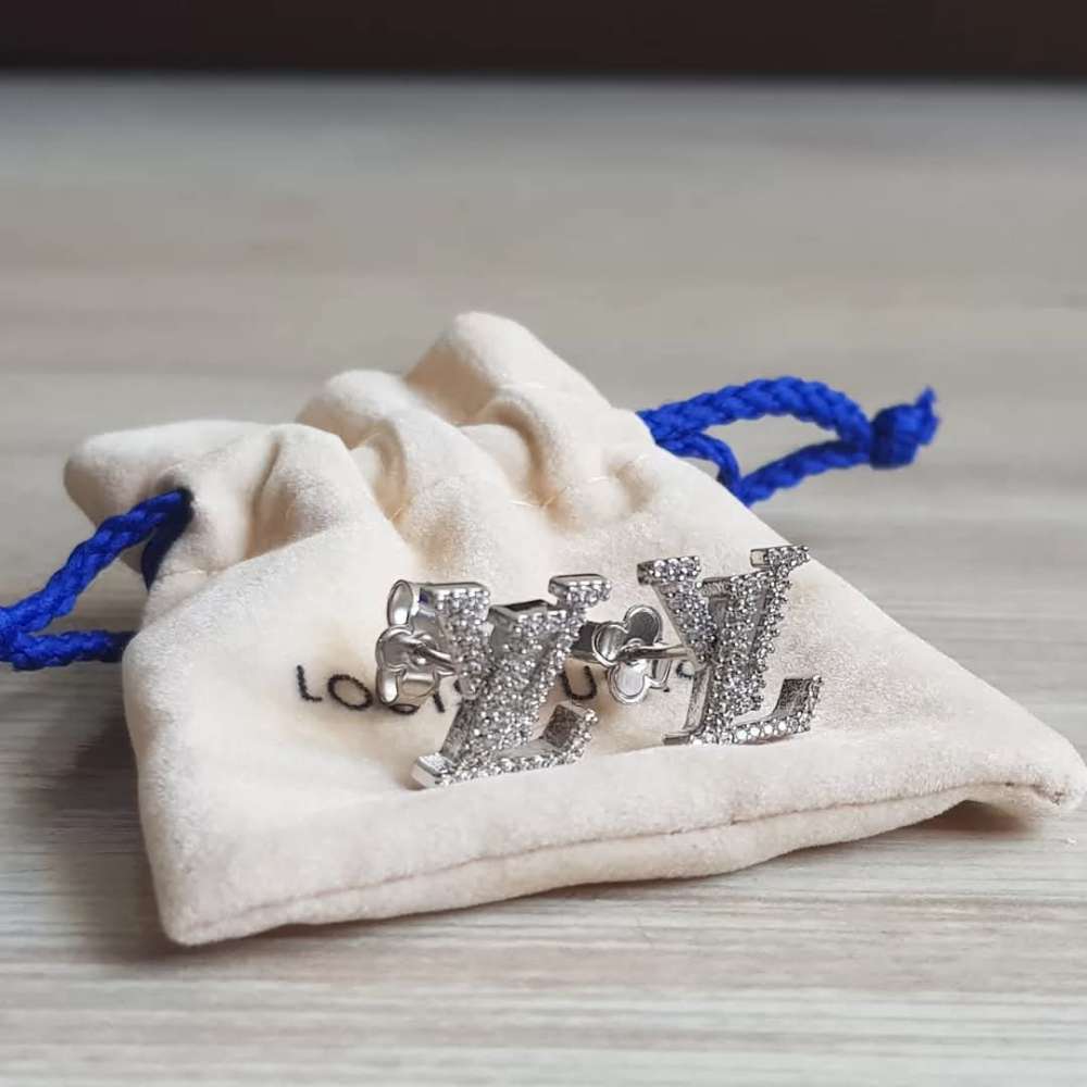 Louis Vuitton Nausnice