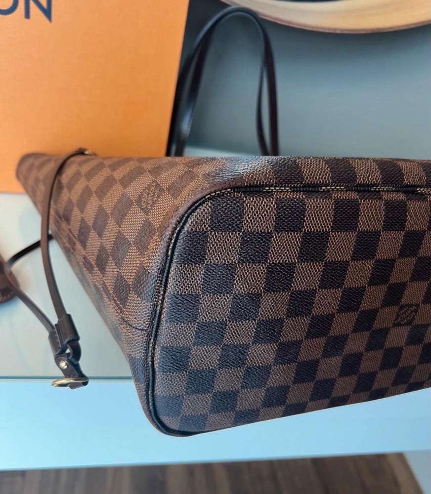 Louis Vuitton neverfull mm