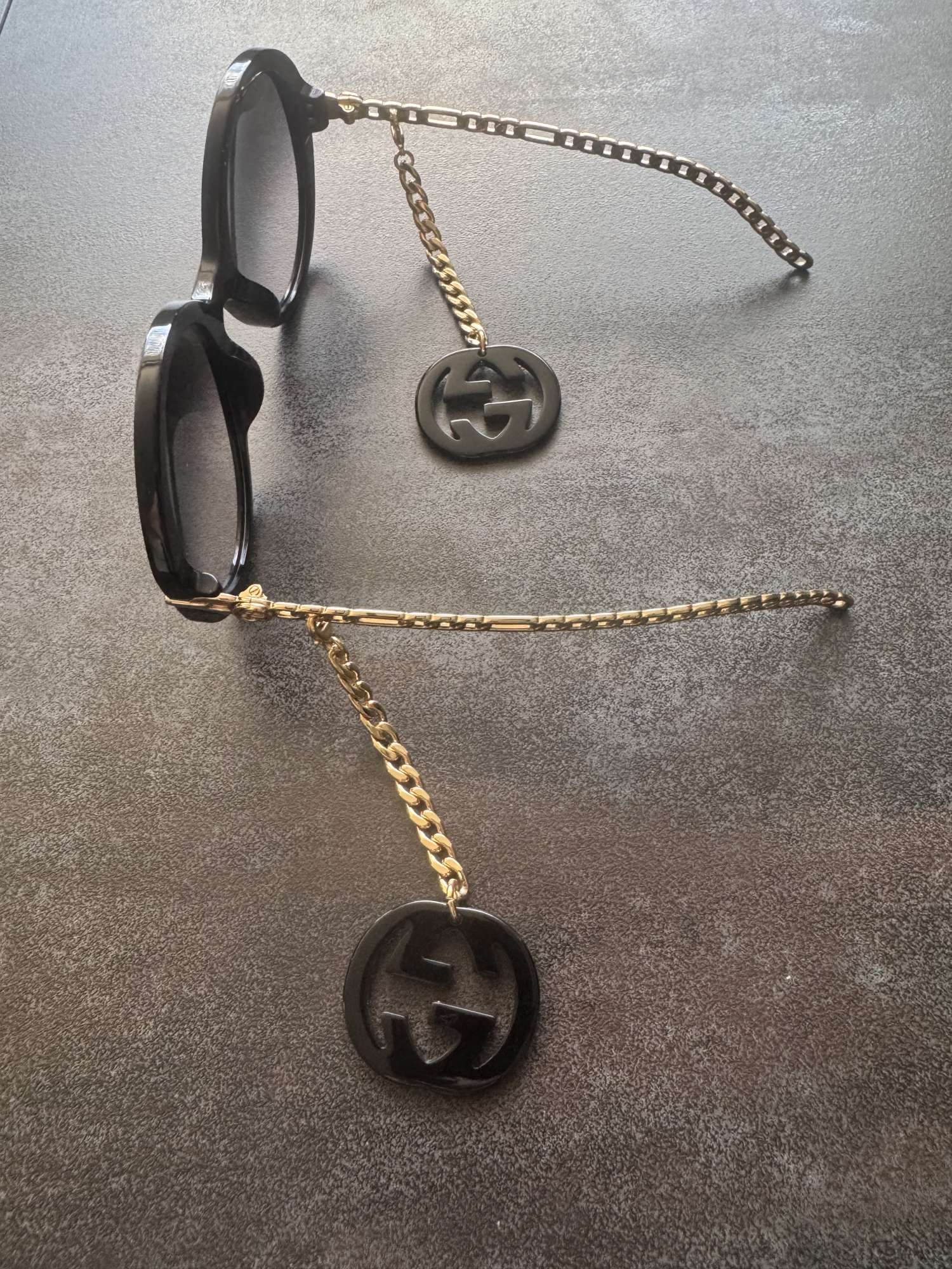 Sluneční brýle Gucci