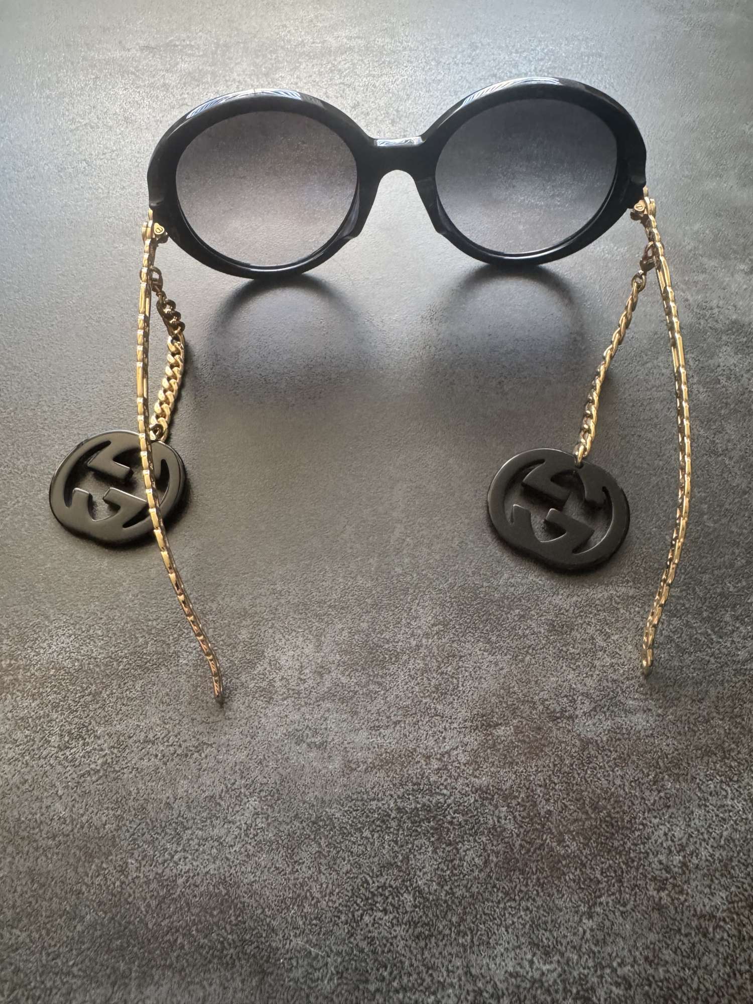 Sluneční brýle Gucci