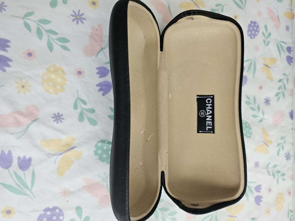 CHANEL slnečné okuliare