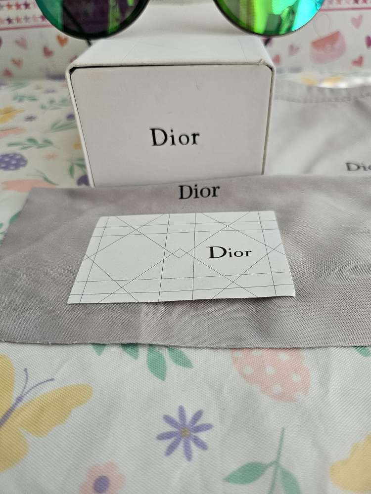 DIOR slnečné okuliare