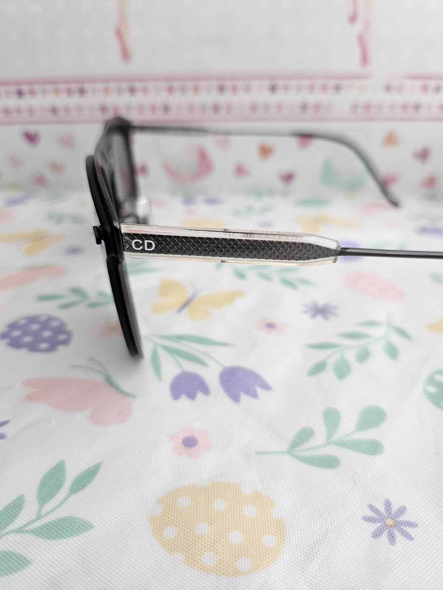 DIOR slnečné okuliare