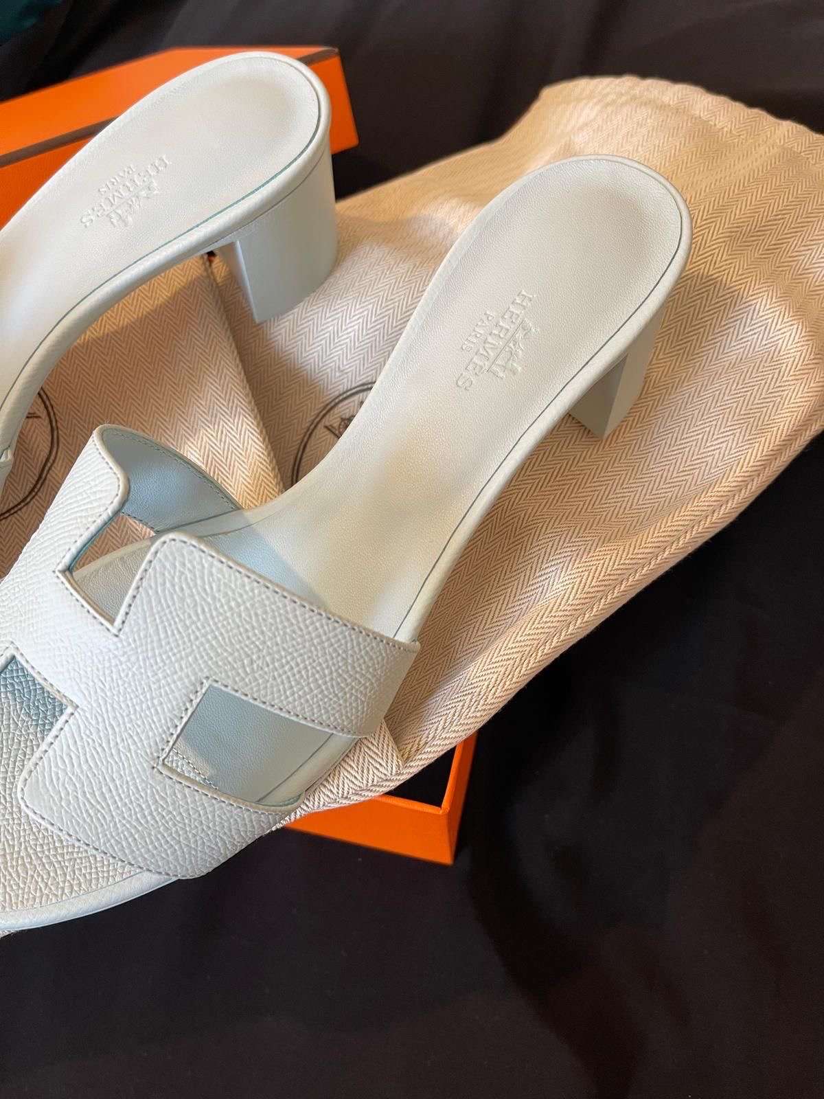 Hermes Oasis šľapky