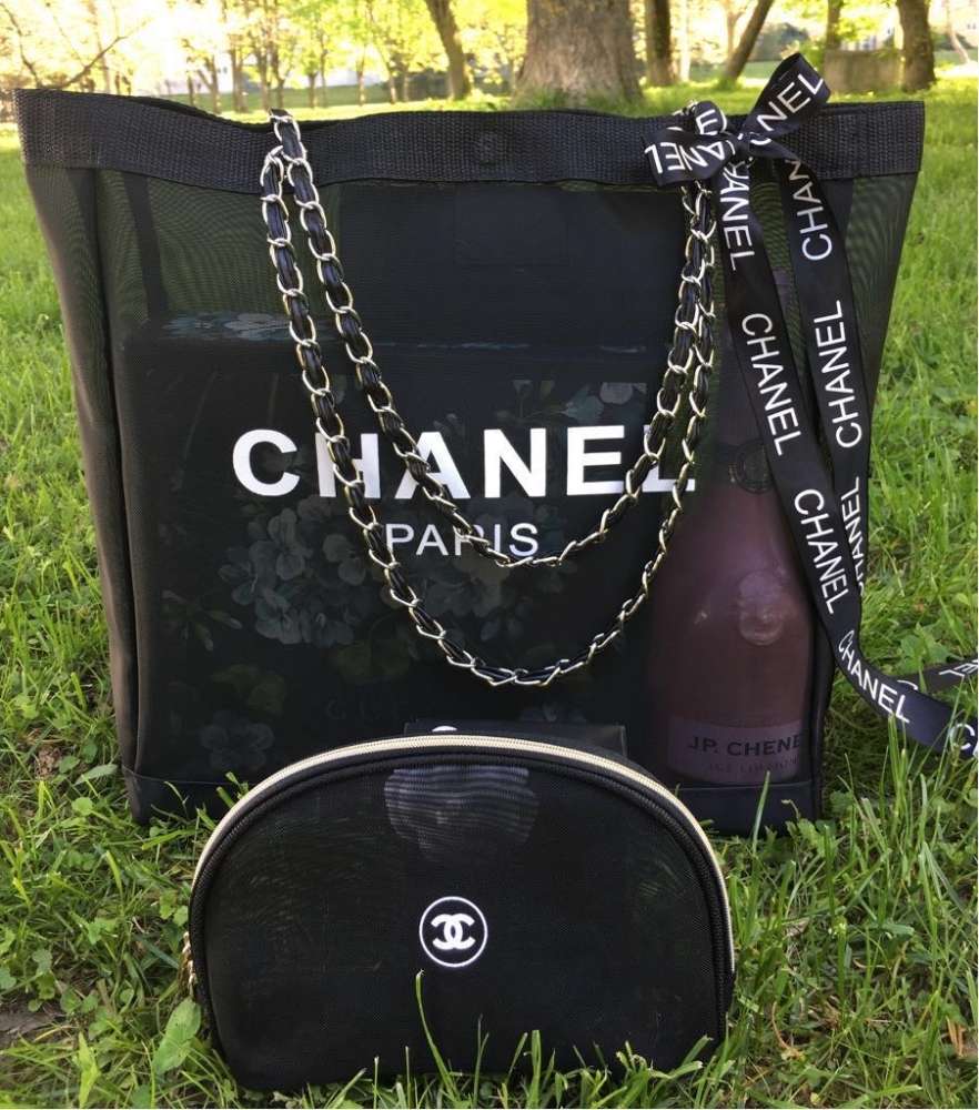 CHANEL BEAUTY PLÁŽOVÁ TAŠKA S POCHETKOU