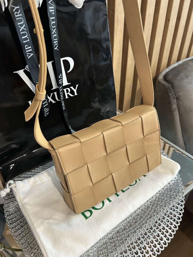 Bottega Veneta kabelka