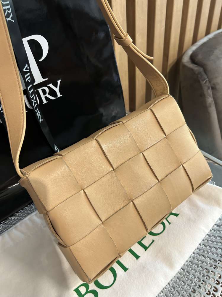 Bottega Veneta kabelka