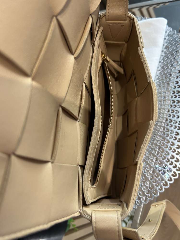 Bottega Veneta kabelka