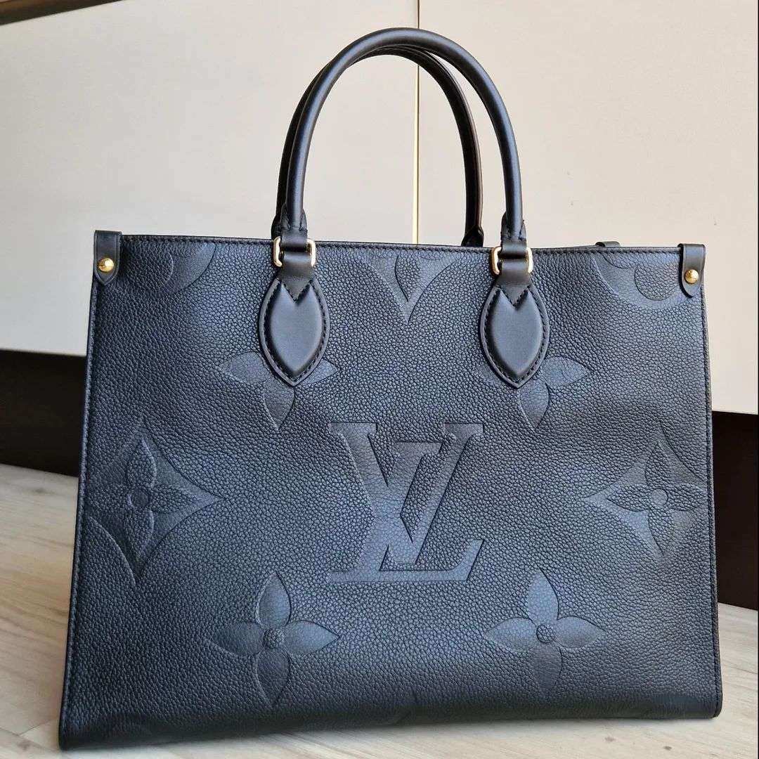 Louis Vuitton Onthego MM