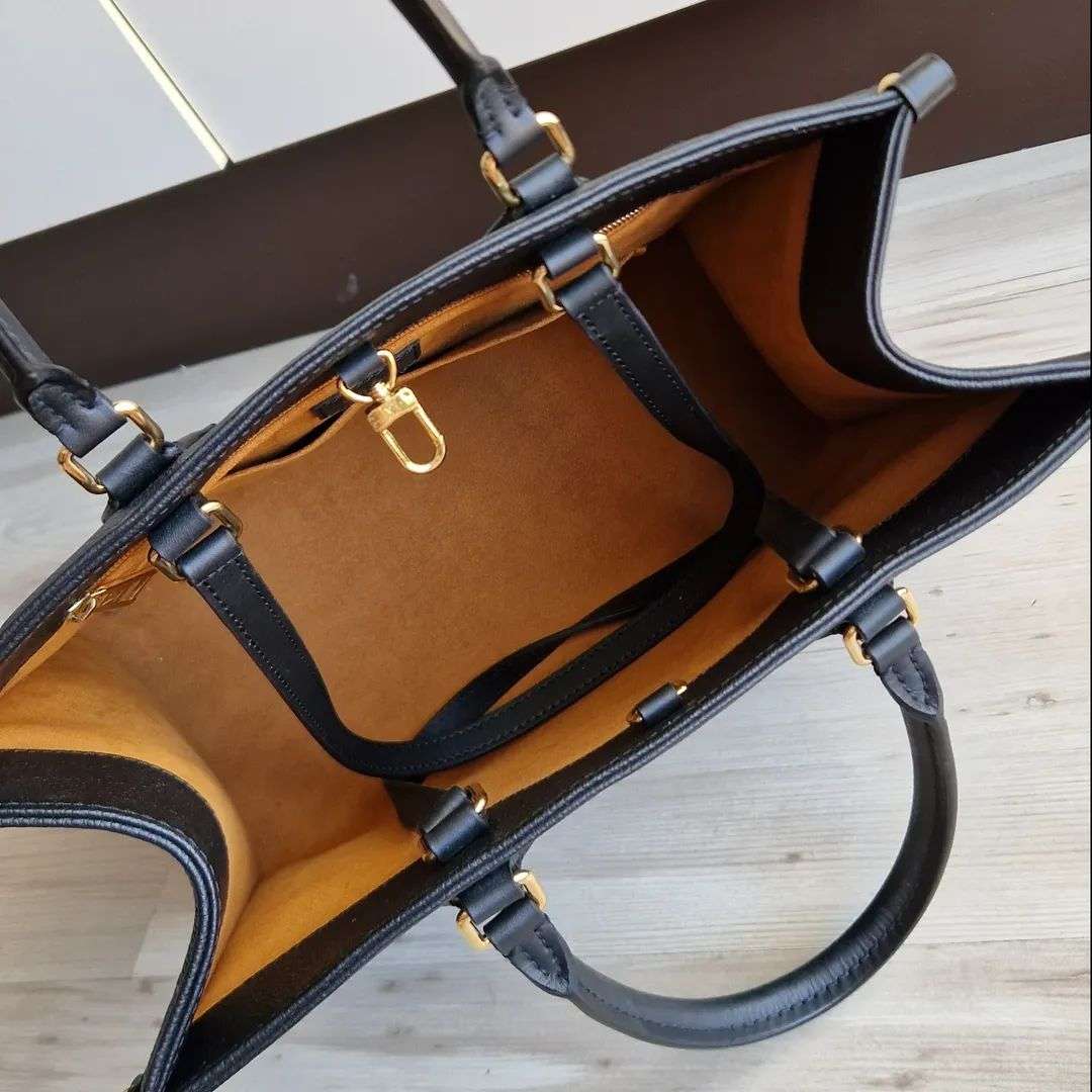 Louis Vuitton Onthego MM