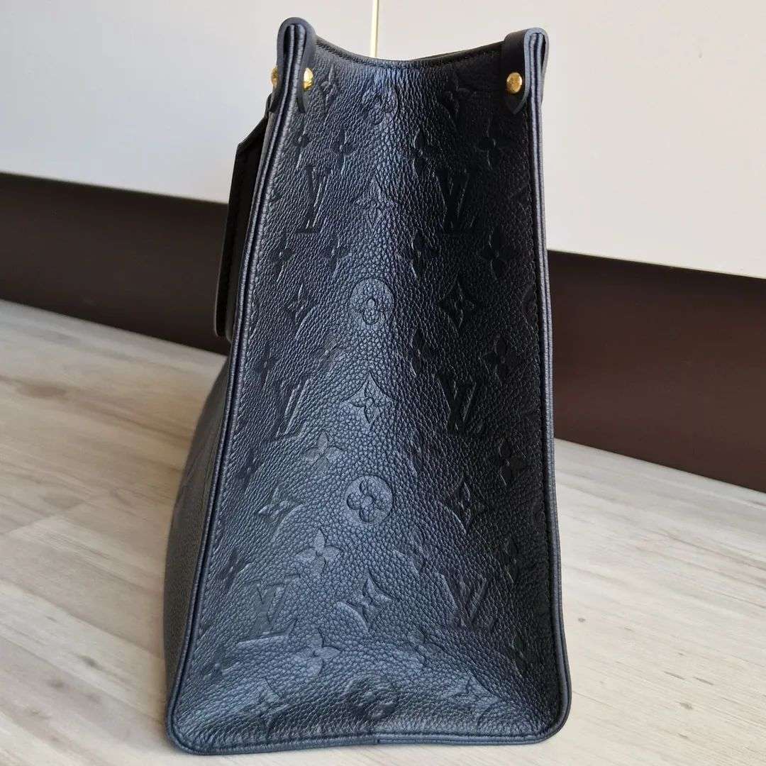 Louis Vuitton Onthego MM